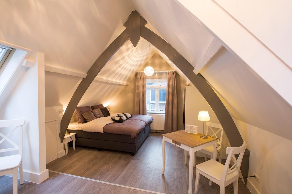 Bed & Breakfast De Vier Seizoenen Lisse Room photo